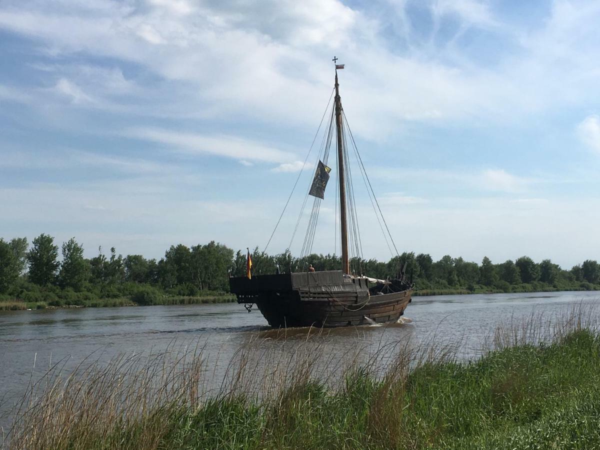 Landhaus Nordsee-Peerhuus Friedrichskoog Exterior foto